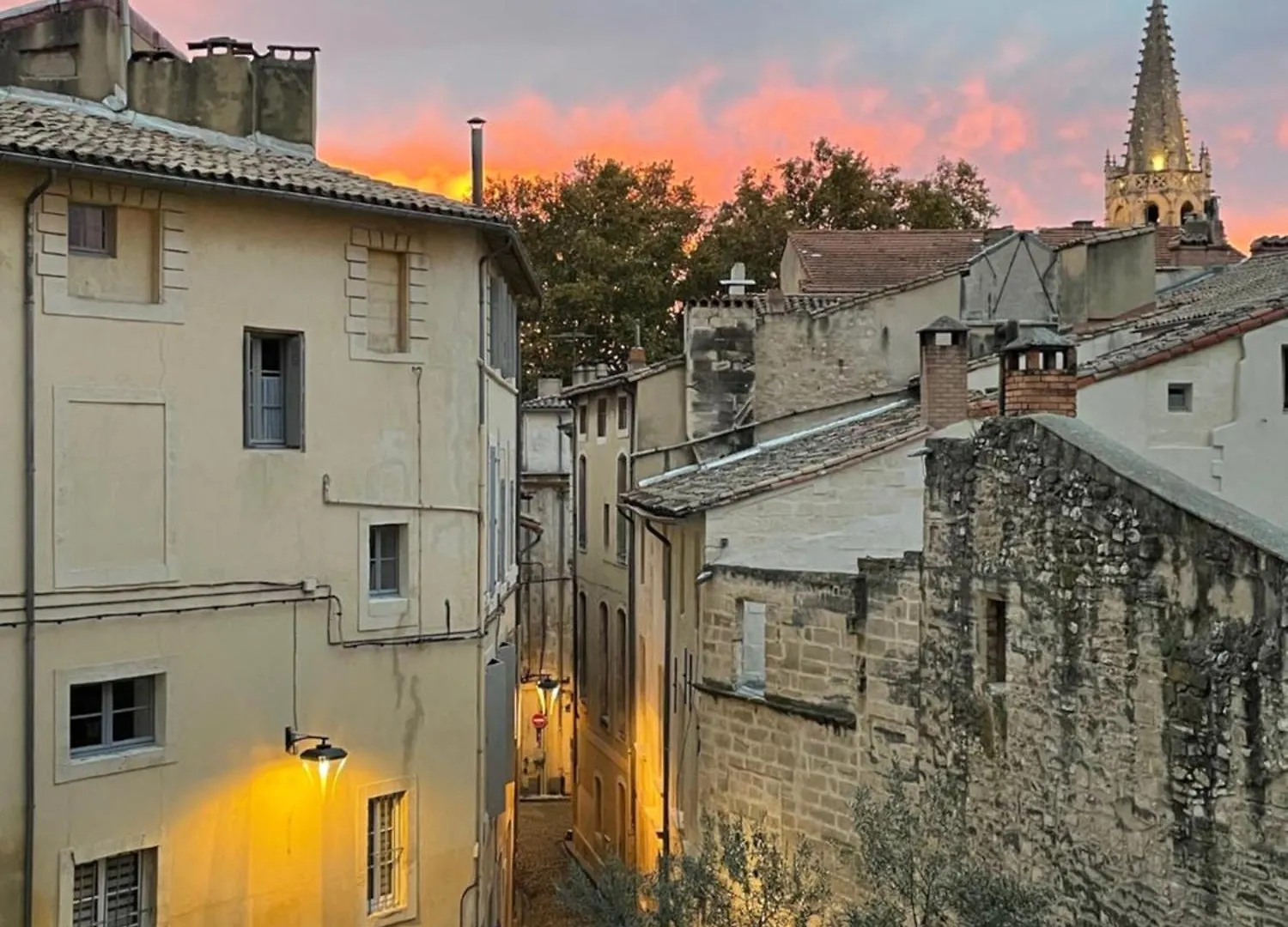Alma - Appartement Au Coeur Du Palais Des Papes Avignon Frankreich