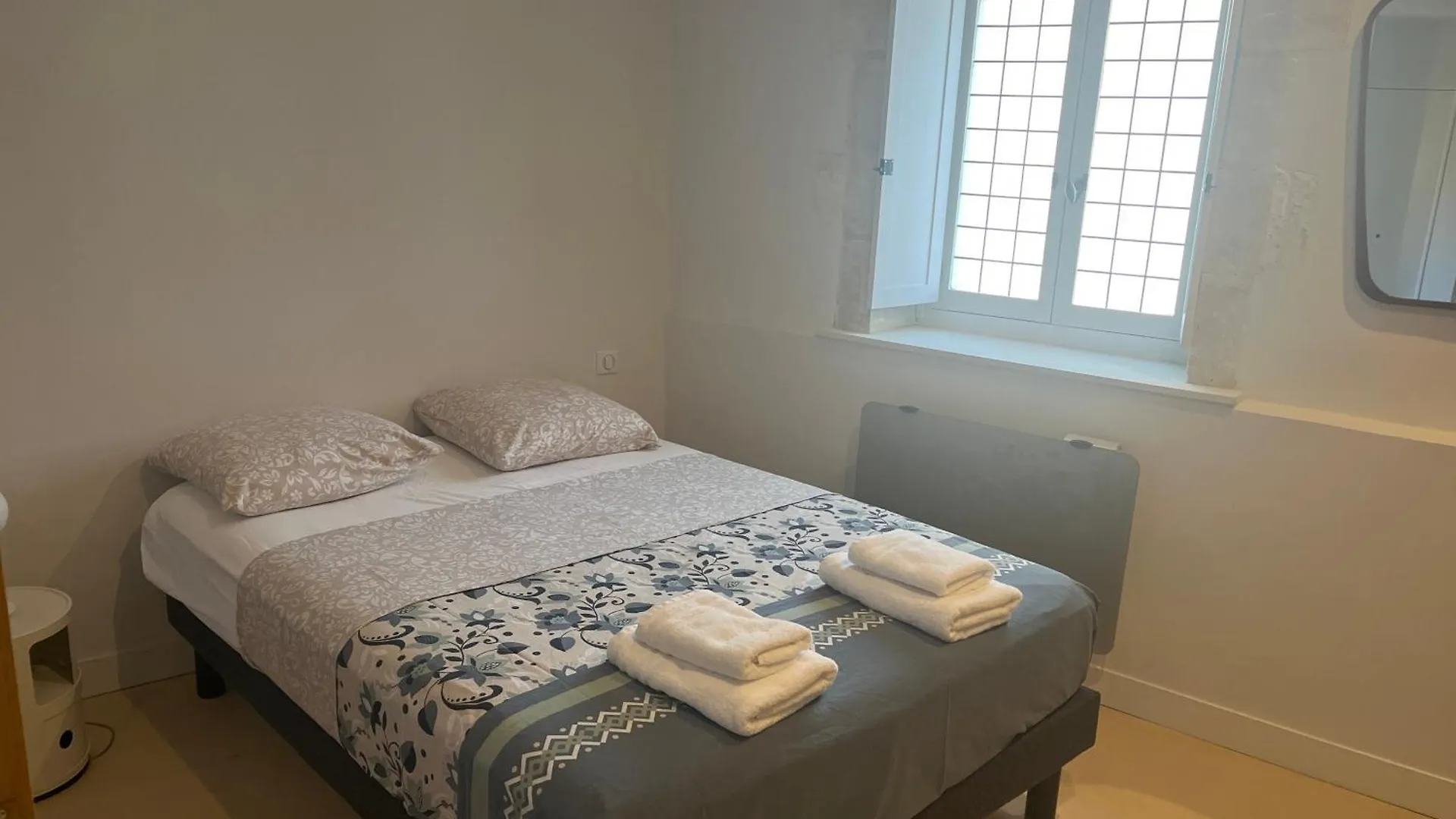 Alma - Appartement Au Coeur Du Palais Des Papes Avignon 0*,  Frankreich